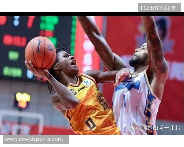 特奎维恩史密斯砍下41分10篮板媒体人称其为归化新星太吸引人 特奎维恩史密斯砍下41分10篮板媒体人称其为归化新星太吸引人