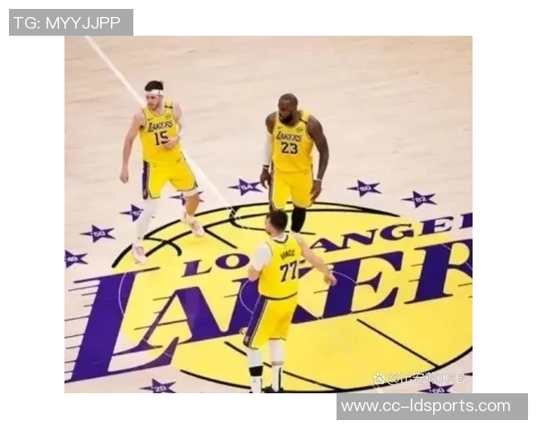 里夫斯盛赞詹姆斯：他是球队的胜利保障存在即是提升球队的力量