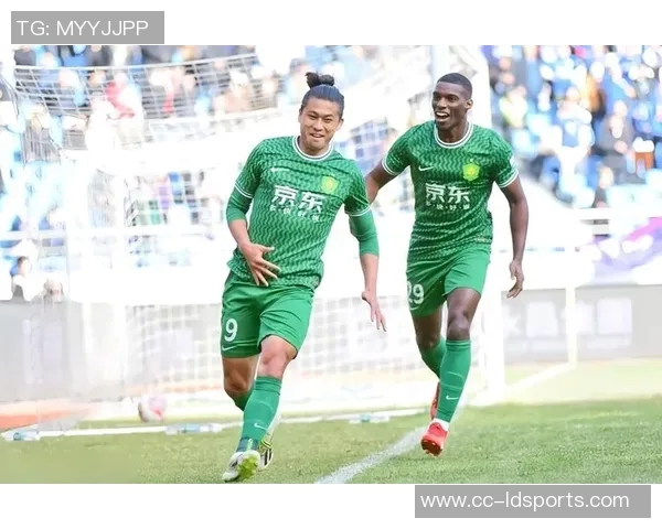 国安前锋法比奥谈球队现状称未出现欠薪问题共克时艰